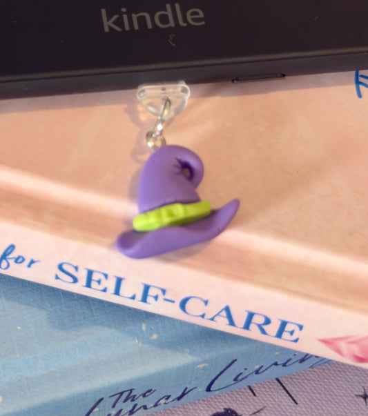 Purple Witch Hat Kindle Dust Plug Charm