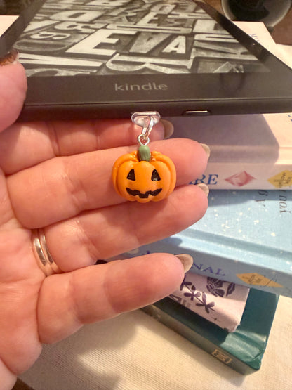Pumpkin Kindle Dust Plug Charm