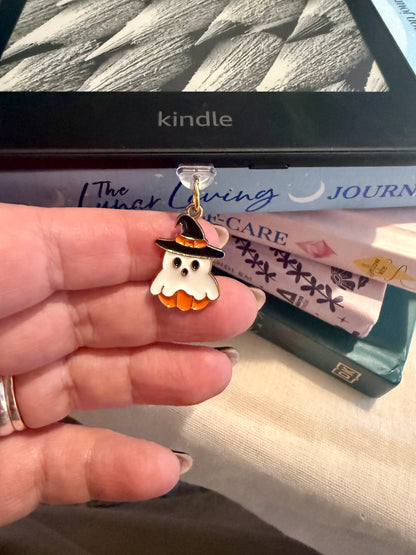 Cute Ghost Witch Kindle Dust Plug Charm